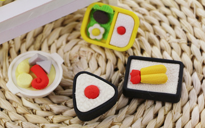 小嘟嘟專業(yè)文具廠家 批發(fā)TPR環(huán)保橡皮擦與壽司便當(dāng)橡皮套裝
